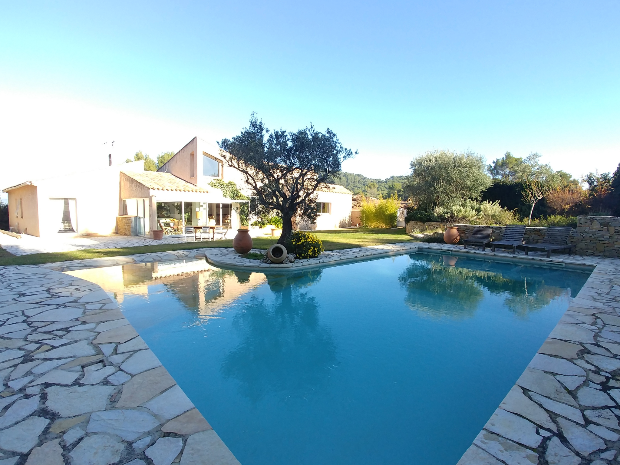 offres locations vacances Villa avec piscine Beausset Vieux 